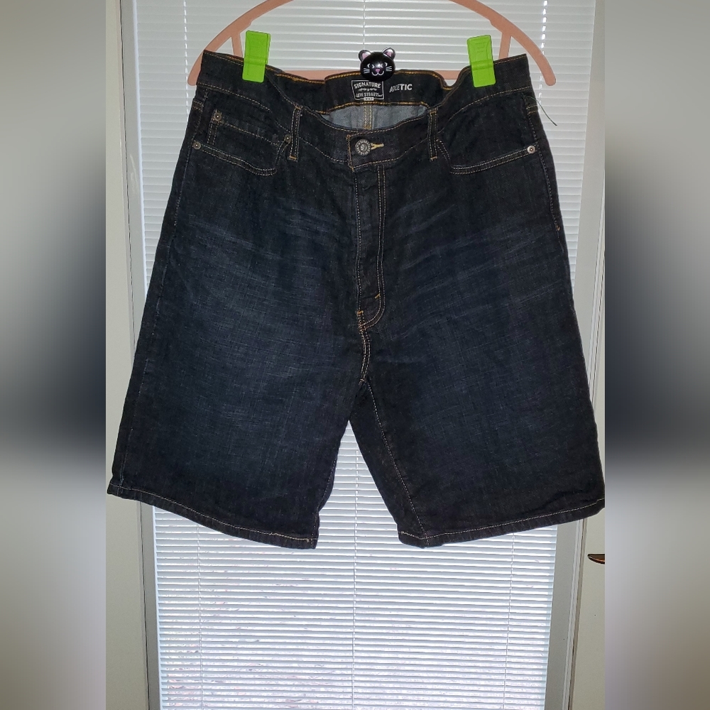 3 For $30.00 - Levi Strauss Gold Label sz 40 Denim Shorts